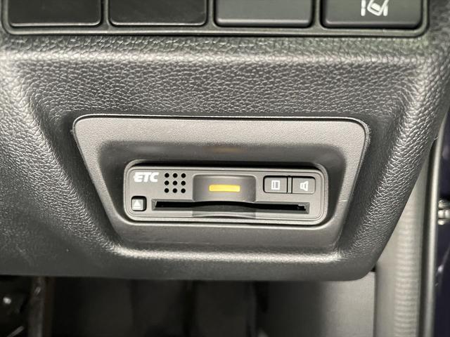 ステップワゴンスパーダ 　福祉車両・後席リフトＵＰシート７人乗・走行３３千Ｋ・わくわくゲート・ホンダセンシング・アダプティブクルコン・左右電動スライドドア・プッシュスタート・ＴＶ・ナビ・Ｂモニター・スパーダ純正アルミ付・ＥＴＣ（23枚目）