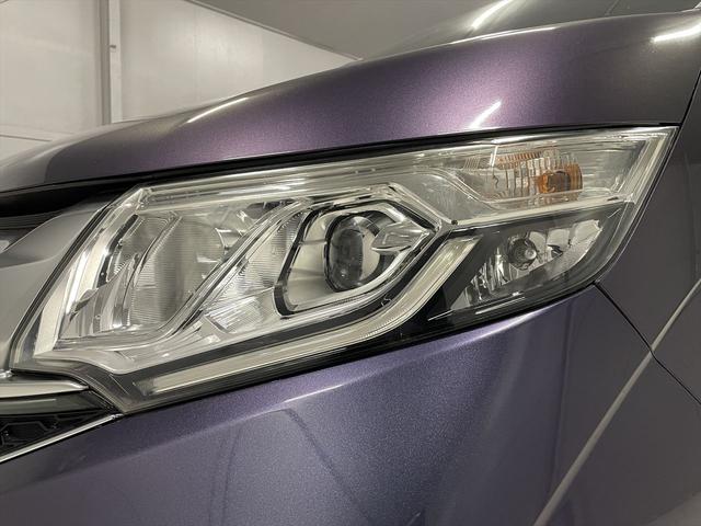 ステップワゴンスパーダ 　福祉車両・後席リフトＵＰシート７人乗・走行３３千Ｋ・わくわくゲート・ホンダセンシング・アダプティブクルコン・左右電動スライドドア・プッシュスタート・ＴＶ・ナビ・Ｂモニター・スパーダ純正アルミ付・ＥＴＣ（43枚目）