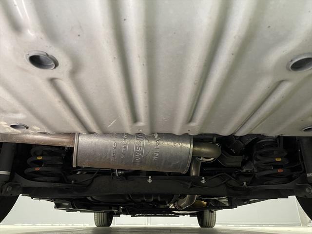 セレナ 福祉車両・電動リフター・1台積・6人乗・走行66千K・エマージェンシーブレーキ・左電動スライドドア・TV・ナビ・アラウンドビューモニター・車いす電動固定装置・左オートステップ・プッシュスタート(42枚目)