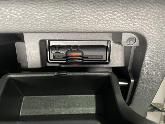 セレナ ハイウェイスター 福祉車両・後席リフトUPシート・7人乗・ハイブリッド・プロパイロットエディション・左右電動スライドドア・エマージェンシーブレーキ・純正ナビ・TV・アラウンドビューモニター・ETC(32枚目)