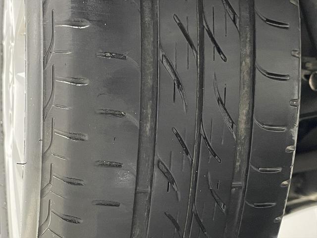 アトレーワゴン 　福祉車両・手動スロープ・１台積・４人乗・８ナンバー補助席タイプ・キーレス・社外ＴＶ・ナビ・ターボ車・電動ウィンチサード・無線ウィンチリモコン・ラッシングベルト・左右スライドドア・禁煙車・ＰＶガラス（52枚目）