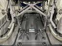 　福祉車両・電動リフター・２台積・１０人乗・走行７０千Ｋ・Ｂタイプ・左オートステップ・オプションアシストグリップ・標準アシストグリップ・ＰＶガラス・ＴＶ・ナビ・Ｂカメラ・電動車イス固定装置２台・キーレス（13枚目）