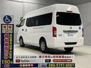 福祉車両は車イスの形状や身長、体格に合った選び方が大切です。車椅子のまま乗れる車など、お持ちの車イスを実際に乗せて試すことが可能ですので、ぜひご持参ください。