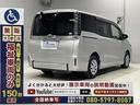 福祉装置の修理・点検も専門スタッフがサポート。遠方の方には福祉車両取扱士の資格を持つ近隣整備工場をご紹介します。（車いす固定装置、ストレッチャー対応も）