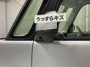 小さいキズが数ヵ所あります