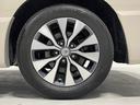 資格保有者が多数在籍。お客様の声にじっくり耳を傾け、車いすの形状や体格に合ったご提案をします。介護タクシーやデイサービスなど事業用車両のご相談も、たすかるにお任せ!