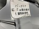 　福祉車両・手動スロープ・１台積・４人乗・走行５５千Ｋ・スマートアシスト３・電動ウィンチセカンド・無線ウィンチリモコン有・ラッシングベルト・左右スライドドア・８ナンバー仕様・キーレス・鉄スペア２(65枚目)