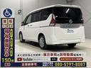 福祉車両は車イスの形状や身長、体格に合った選び方が大切です。車椅子のまま乗れる車など、お持ちの車イスを実際に乗せて試すことが可能ですので、ぜひご持参ください。