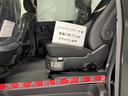 リフトアップシートは前後に約20cmスライドします。