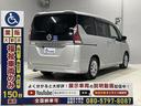 福祉装置の修理・点検も専門スタッフがサポート。遠方の方には福祉車両取扱士の資格を持つ近隣整備工場をご紹介します。（車いす固定装置、ストレッチャー対応も）