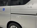 小さいキズが数ヵ所あります