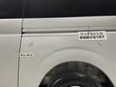 うっすらとした看板跡が数カ所、小さいキズが数カ所あります