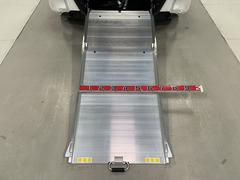 �ץ�����ݾ��դ��Τ��֤ϡ��¿��Σ������֣������������б������ɥ����ӥ��դ����ݾ����Ѥ����β��ʹ��ߤǤ�������������ǥ������ӥ��λ����Ѽ�ξ�⡢�⤷��λ��˰¿��� 3