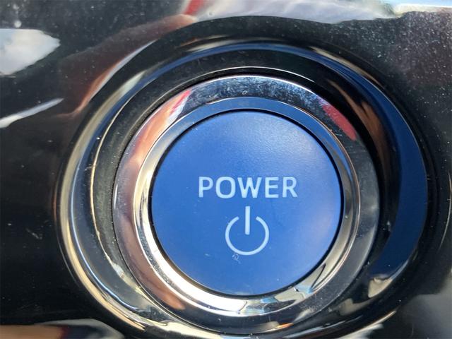 プリウス Ｓセーフティプラス　ディスプレイオーディオ　Ｂｌｕｅｔｏｏｔｈ　バックカメラ　ＥＴＣ　スマートキー　オートライト　ＬＥＤヘッドライト　衝突軽減ブレーキ　レーンアシスト　オートマチックハイビーム　車検令和９年７月（8枚目）