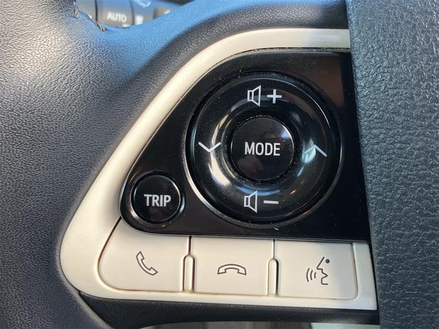 プリウス Ｓセーフティプラス　ディスプレイオーディオ　Ｂｌｕｅｔｏｏｔｈ　バックカメラ　ＥＴＣ　スマートキー　オートライト　ＬＥＤヘッドライト　衝突軽減ブレーキ　レーンアシスト　オートマチックハイビーム　車検令和９年７月（11枚目）
