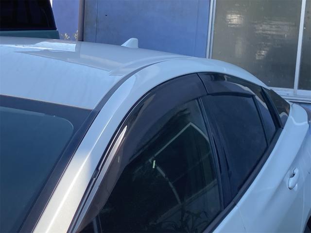プリウス Ｓセーフティプラス　ディスプレイオーディオ　Ｂｌｕｅｔｏｏｔｈ　バックカメラ　ＥＴＣ　スマートキー　オートライト　ＬＥＤヘッドライト　衝突軽減ブレーキ　レーンアシスト　オートマチックハイビーム　車検令和９年７月（37枚目）