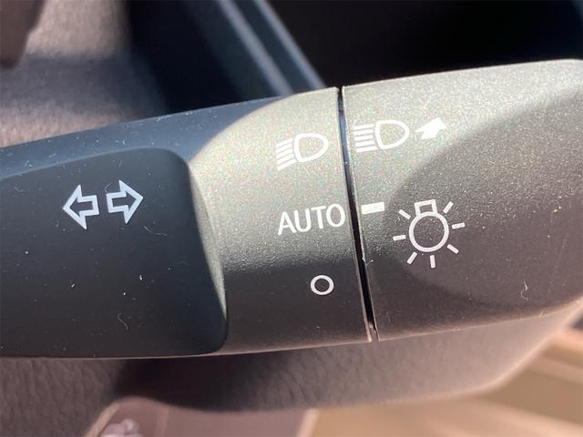 ハイゼットトラック スタンダード　農用スペシャル　４ＷＤ　衝突軽減ブレーキ　アイドリングストップ　横滑り防止装置　クリアランスソナー　ＣＶＴ車　オートライト　エアコン　パワーステアリング　三方開　積載可能量３５０ｋｇ（8枚目）