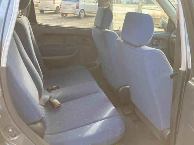 ���E�t�����g�^�C���n�E�X�㕔�ɃT�r�ꂪ�L��܂��B