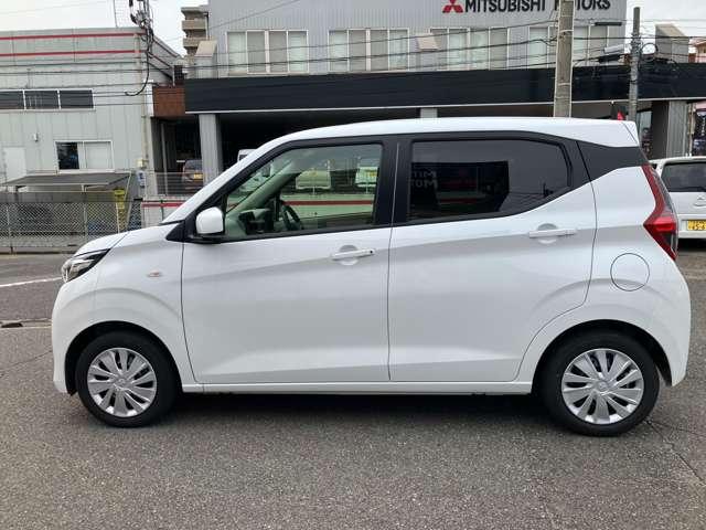 ｅＫワゴン Ｇ　プッシュボタンスタート　盗難警報装置　衝突軽減ブレーキ　前後センサー　前席シートヒーター　バックカメラ　アイドリングストップ　オートエアコン　スマートキー　ベンチシート　寒冷地仕様　パワーウインドウ（9枚目）