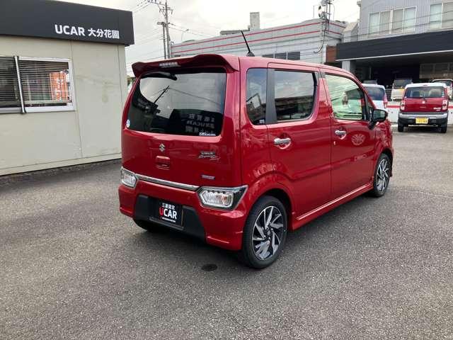 ワゴンＲカスタムＺ ハイブリッドＺＴ　ディスプレイオーディオ・全方位バックカメ　Ｃソナー　エアコン　パワステ　セキュリティアラーム　ターボエンジン　Ｉストップ　ＥＳＰ　オートクルーズコントロール　スマートキー　エアバッグ　アルミホイール（7枚目）