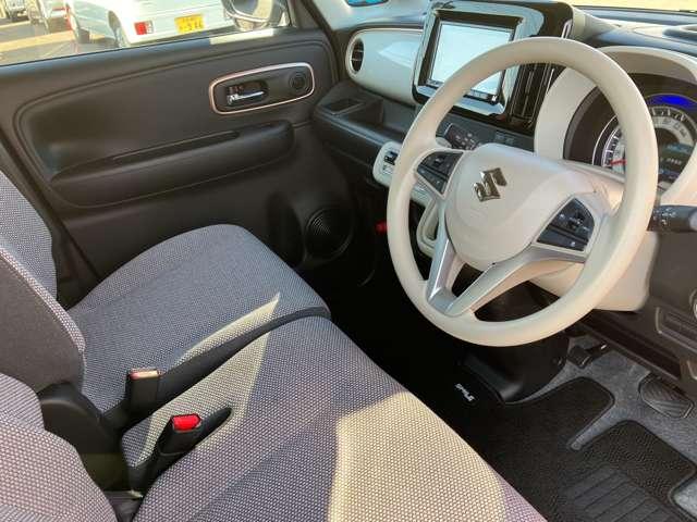 ワゴンＲスマイル ハイブリッドＸ　全方位カメラ付きナビ・両側電動スライドド　前席シートヒーター　横滑り防止　サイドエアバッグ　セキュリティーアラーム　スマートキー　フルオートエアコン　キーレスエントリー　フルフラットシート　Ａストップ（18枚目）