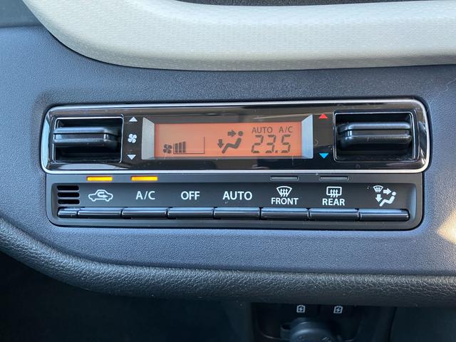操作しやすいエアコンです。オートで快適な車内に♪