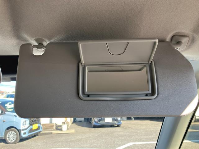 運転席バニティミラー