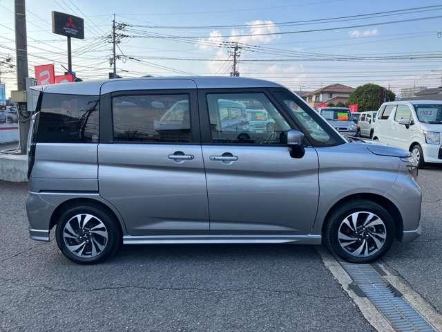 デリカＤ：２ カスタムハイブリッドＭＶ　全方位カメラパッケージ　全方位カメラ付きナビ・両側電動スライドド　衝突被害軽減システム　両側オートスライドドア　前席シートヒーター　オートクルーズコントロール　アルミホイール　バックモニター　サイドエアバック　スマートキー（6枚目）