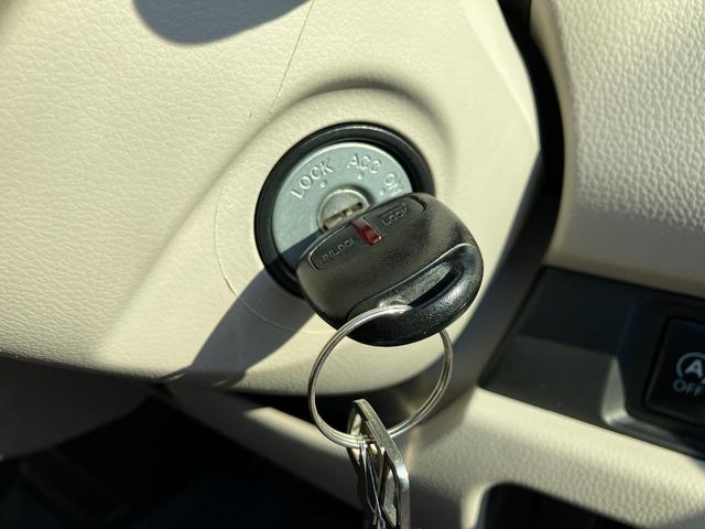 �L�[���X�G���g���[�V�X�e��