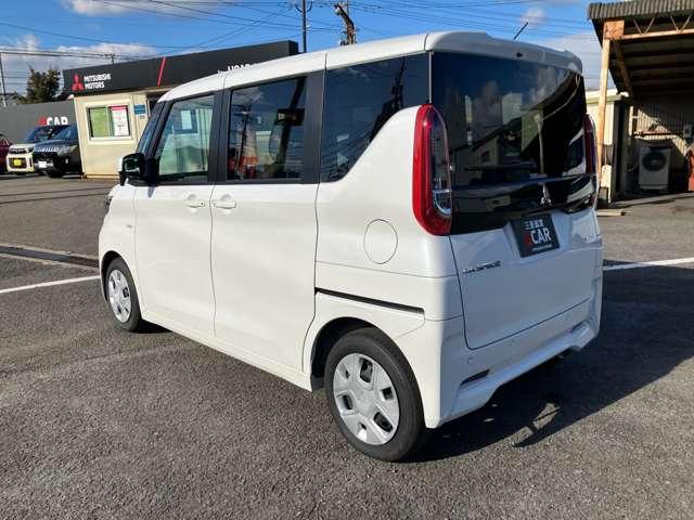 eKスペース G 片側電動スライドドア車・リヤビューモニタ フルオートエアコン サイドカーテンエアバック コーナーセンサー シートヒーター インテリキー アイドリングストップ 盗難防止装置 ベンチシート 横滑防止(10枚目)