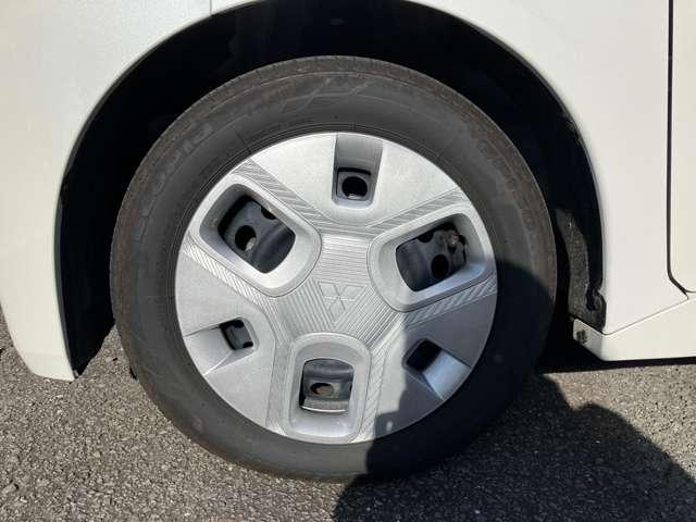 eKスペース G 片側電動スライドドア車・リヤビューモニタ フルオートエアコン サイドカーテンエアバック コーナーセンサー シートヒーター インテリキー アイドリングストップ 盗難防止装置 ベンチシート 横滑防止(13枚目)