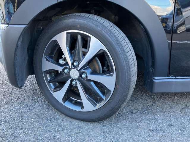 eKクロス G リヤビューモニター付きルームミラー・アル エアバッグ アイスト Sヒーター スマートキー クリアランスソナー オートエアコン バックモニター ベンチシート キーフリー アルミホイール サイドエアバッグ(12枚目)