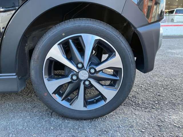 eKクロス G リヤビューモニター付きルームミラー・アル エアバッグ アイスト Sヒーター スマートキー クリアランスソナー オートエアコン バックモニター ベンチシート キーフリー アルミホイール サイドエアバッグ(16枚目)