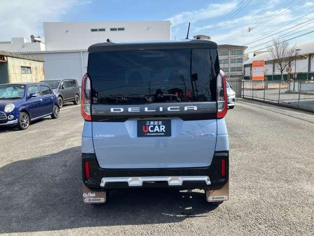 デリカミニ Ｔ　プレミアム　スマホ連携ディスプレイオーディオ・全方位　Ｃソナー　アルミ　ＦＣＭ　ターボ付　アイドリングＳ　オートエアコン　盗難防止システム　ＥＴＣ　スマートキー　ベンチシート　Ｓヒーター　横滑り防止機能　寒冷地（8枚目）