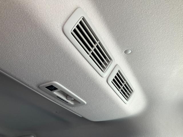 デリカミニ Ｔ　プレミアム　スマホ連携ディスプレイオーディオ・全方位　Ｃソナー　アルミ　ＦＣＭ　ターボ付　アイドリングＳ　オートエアコン　盗難防止システム　ＥＴＣ　スマートキー　ベンチシート　Ｓヒーター　横滑り防止機能　寒冷地（42枚目）