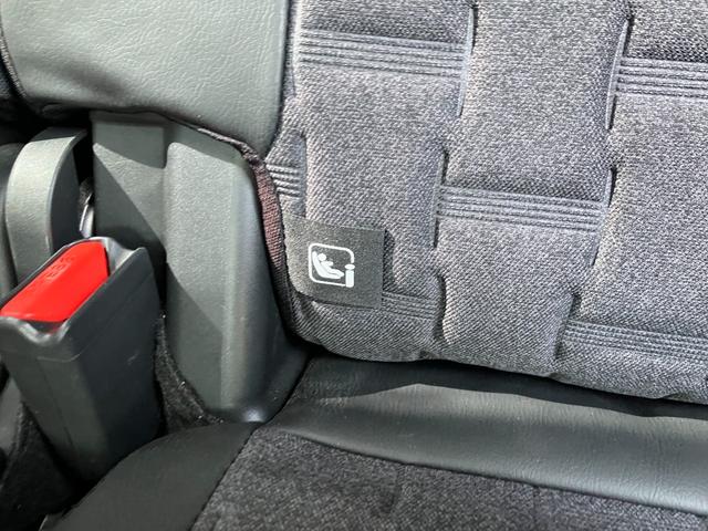 デリカミニ Ｔ　プレミアム　スマホ連携ディスプレイオーディオ・全方位　Ｃソナー　アルミ　ＦＣＭ　ターボ付　アイドリングＳ　オートエアコン　盗難防止システム　ＥＴＣ　スマートキー　ベンチシート　Ｓヒーター　横滑り防止機能　寒冷地（60枚目）