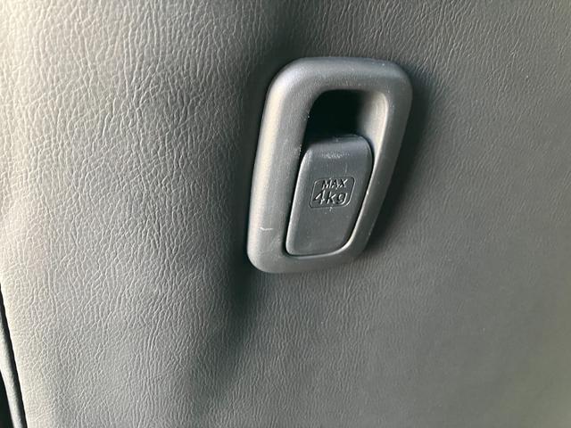 デリカミニ Ｔ　プレミアム　スマホ連携ディスプレイオーディオ・全方位　Ｃソナー　アルミ　ＦＣＭ　ターボ付　アイドリングＳ　オートエアコン　盗難防止システム　ＥＴＣ　スマートキー　ベンチシート　Ｓヒーター　横滑り防止機能　寒冷地（67枚目）