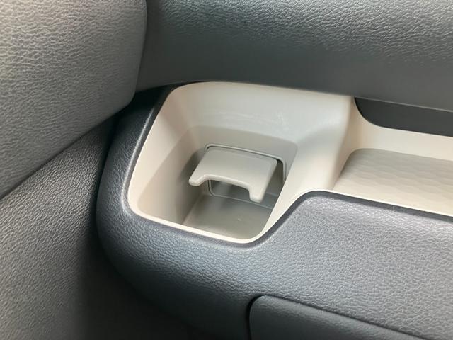 デリカミニ Ｔ　プレミアム　デジタルルームミラー・マイパイロット・両　Ｃソナー　アルミ　ＦＣＭ　ターボ付　アイドリングＳ　オートエアコン　盗難防止システム　スマートキー　ベンチシート　Ｓヒーター　横滑り防止機能　寒冷地　パワステ（32枚目）