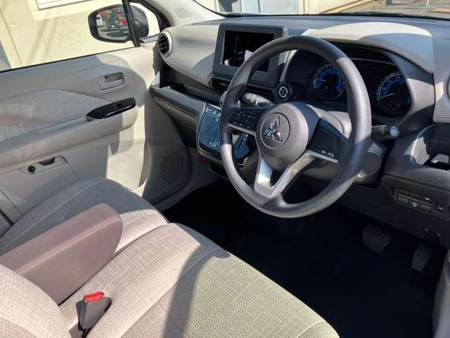 eKワゴン G 衝突被害軽減ブレーキシステム・リヤビュー インテリジェントキー シートヒーター オートエアコン アイドリングストップ バックモニター ベンチシート 横滑り防止装置 盗難防止システム パワーウインドウ(14枚目)