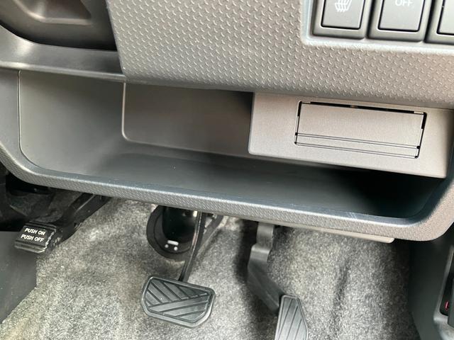 ハスラー X 衝突被害軽減ブレーキシステム スマートエントリー パワーウインド VSA Wエアバッグ セキュリティー キーレス 運転席エアバッグ パワーステアリング Sヒーター エアコン ベンチシート ABS(42枚目)