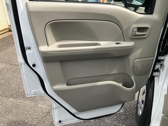 ����ȃh�A������