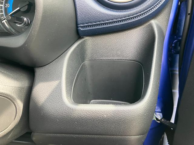 �^�]�ȃh�����N�z���_�[