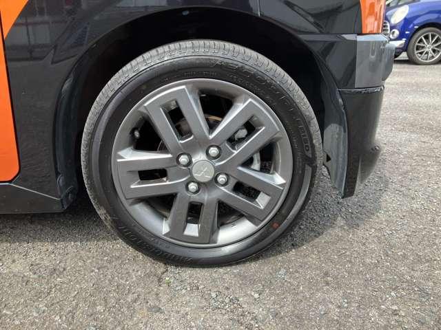 デリカミニ Ｇ　プレミアム　ナビ・マルチアラウンドモニター・両側電動　Ｗ電動ドア　盗難防止システム　クルコン　Ｃソナー　カーテンエアバッグ　横滑り防止装置　メモリーナビ　オートエアコン　パワーステアリング　キーフリー　寒冷地仕様（14枚目）