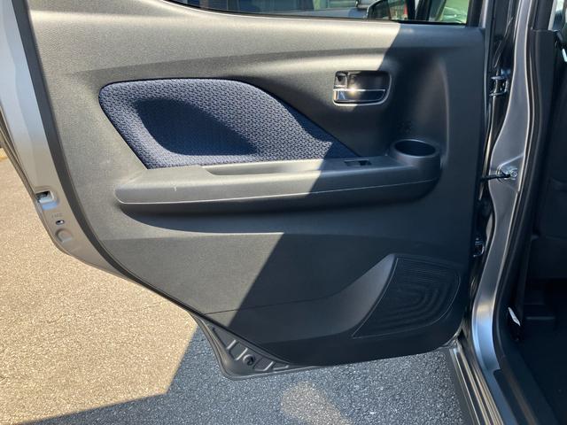 ��ȃh�A������