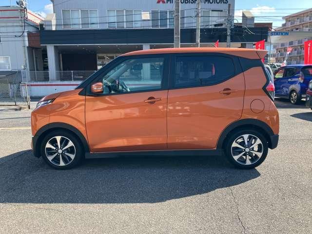 �P�Q�����_���̒��ɂ̓G���W���I�C���A�I�C���t�B���^�[�A���C�p�[�S���̌����������Ă��������Ă���܂��B