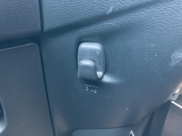 �����ɂ͎��[�X�y�[�X�ƃA�N�Z�T���[�\�P�b�g���������܂��B