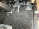 足元のフロアマット★新品を頼むことも出来ます。