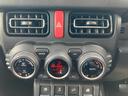 操作しやすいエアコンです。オートで快適な車内に♪