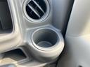 運転席ドリンクホルダー