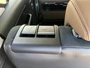 トランクはシートの調整で幅を変えることが出来ます。
